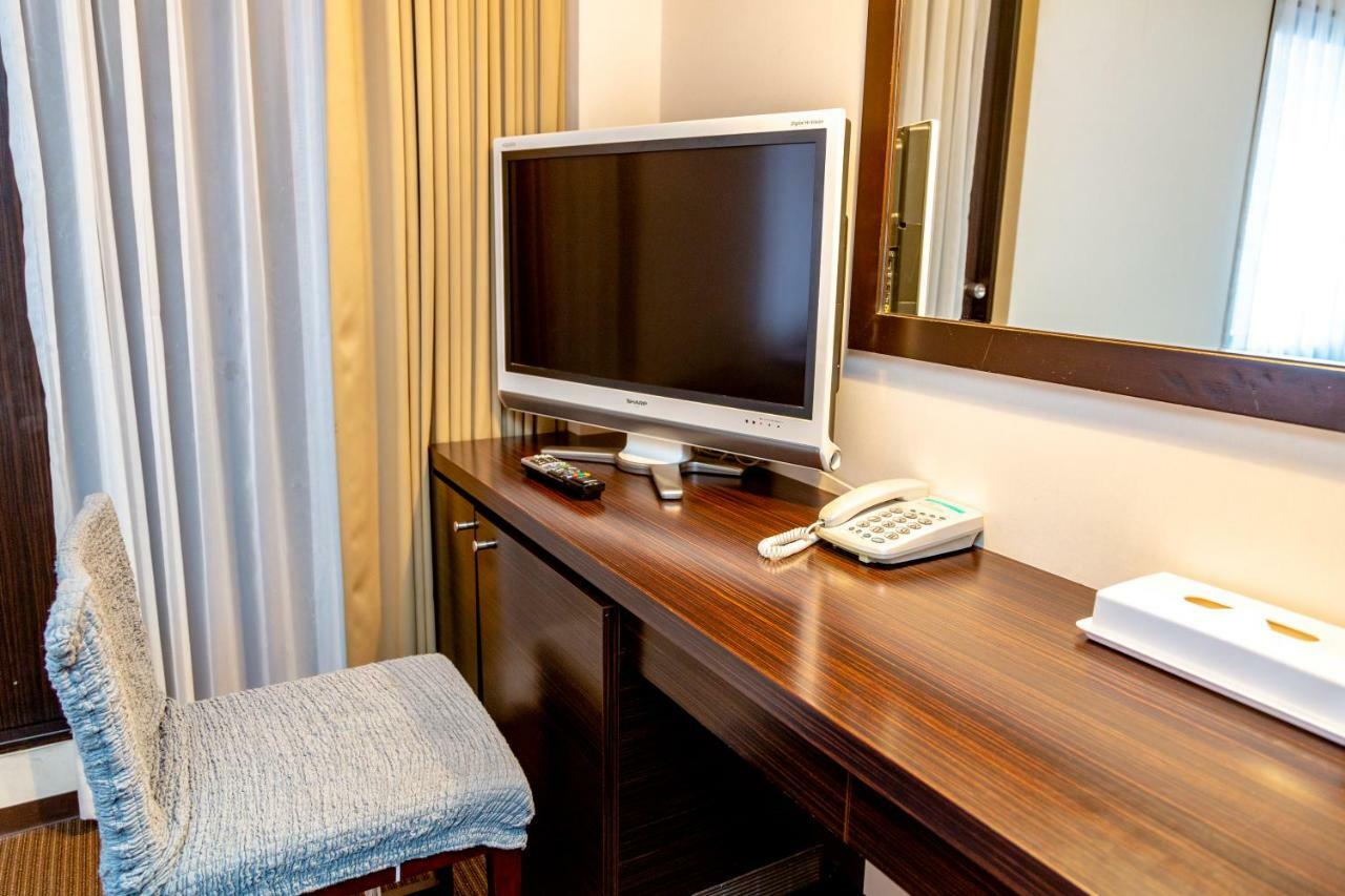 Floral Hotel · Nihonbashi Osaka Bagian luar foto