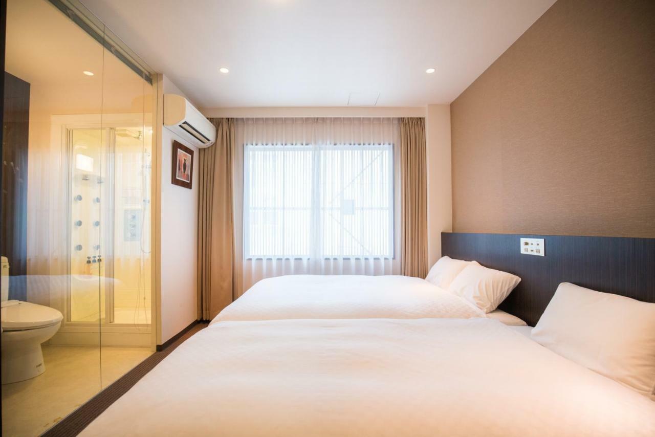 Floral Hotel · Nihonbashi Osaka Bagian luar foto