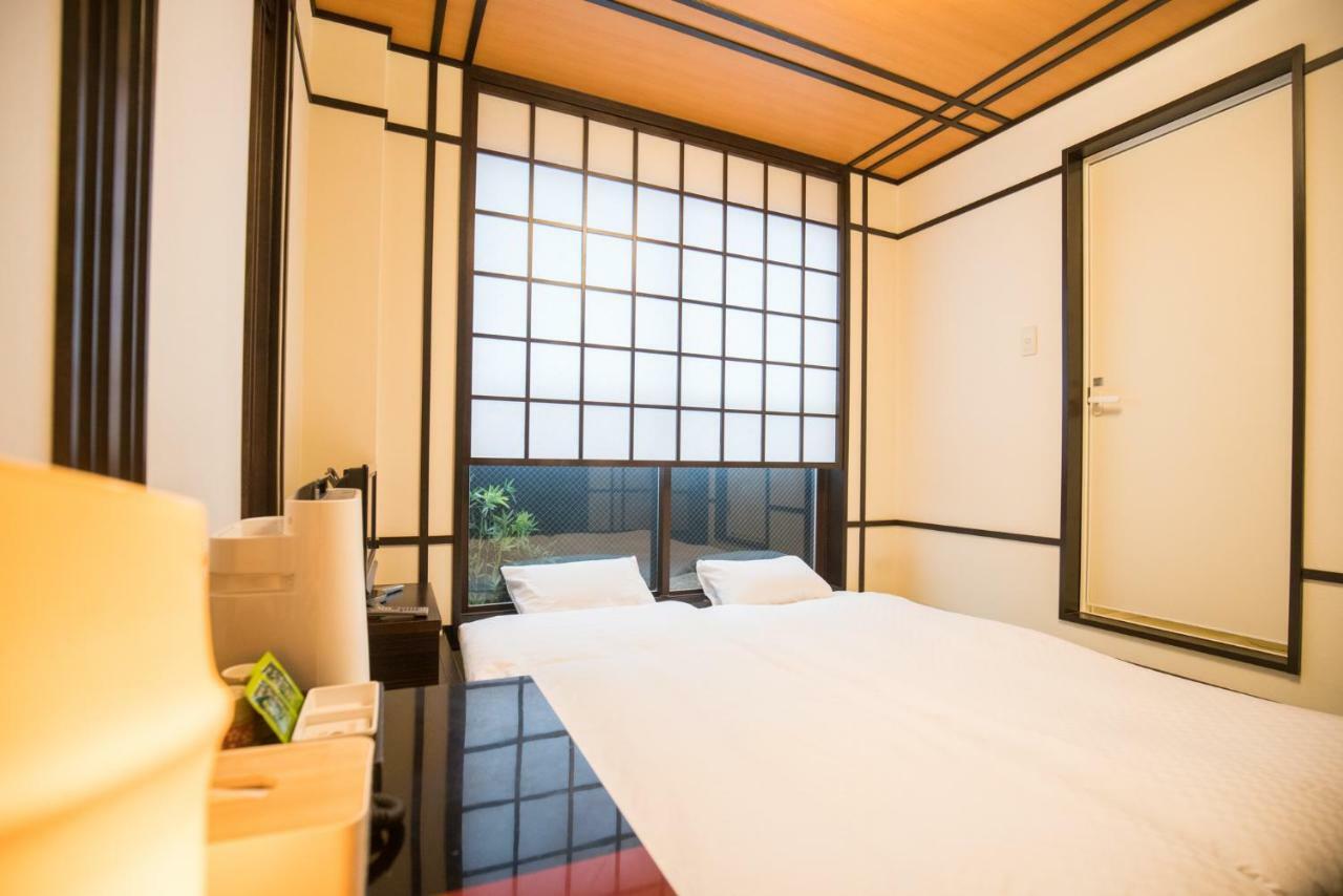 Floral Hotel · Nihonbashi Osaka Bagian luar foto