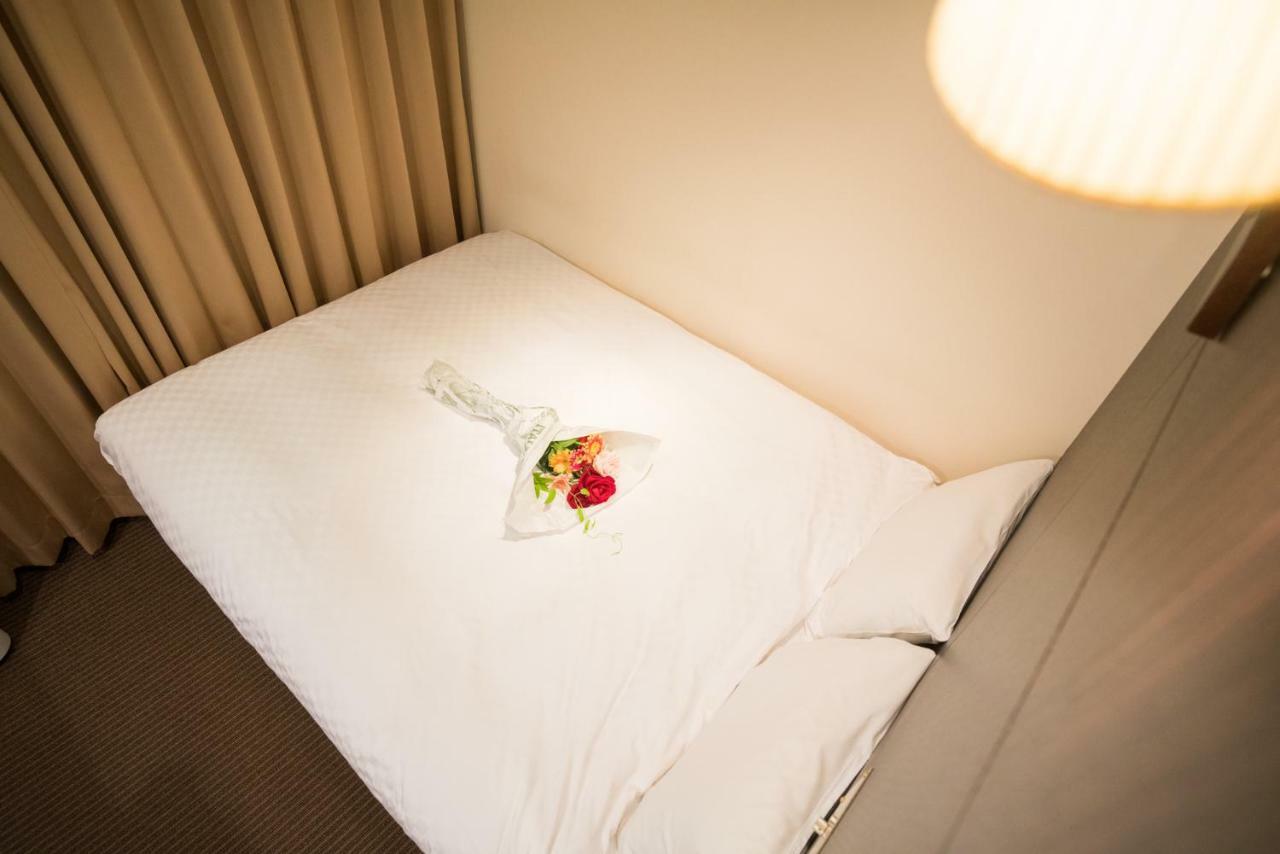 Floral Hotel · Nihonbashi Osaka Bagian luar foto