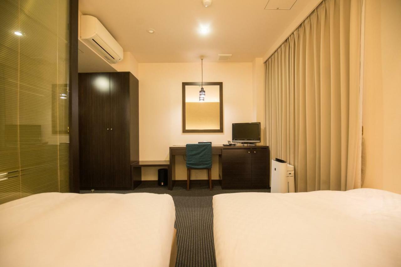 Floral Hotel · Nihonbashi Osaka Bagian luar foto