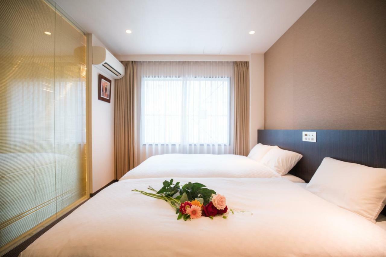 Floral Hotel · Nihonbashi Osaka Bagian luar foto
