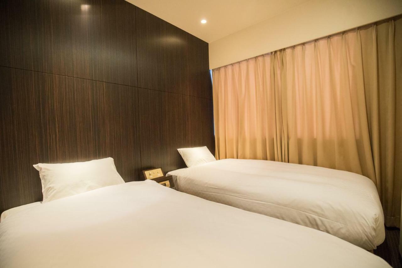 Floral Hotel · Nihonbashi Osaka Bagian luar foto