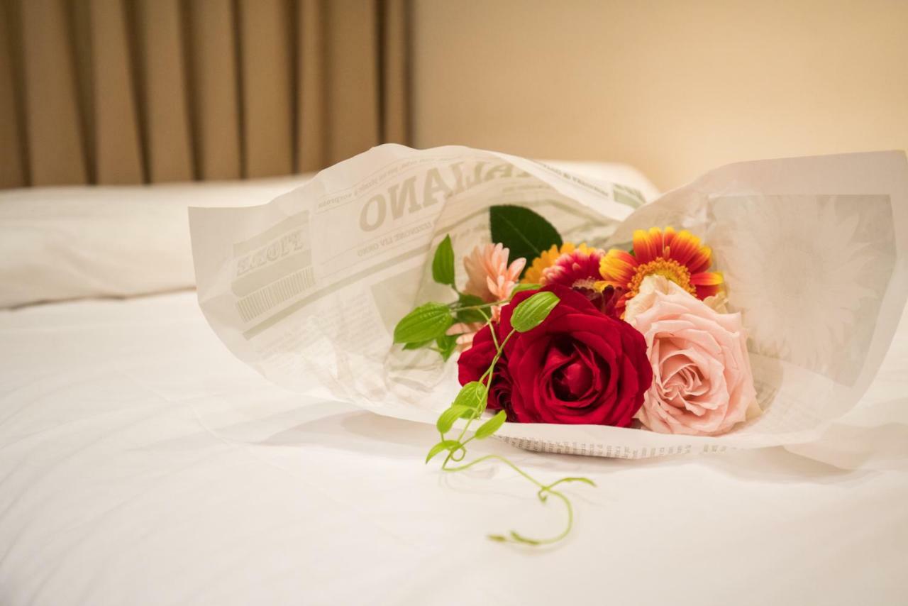 Floral Hotel · Nihonbashi Osaka Bagian luar foto